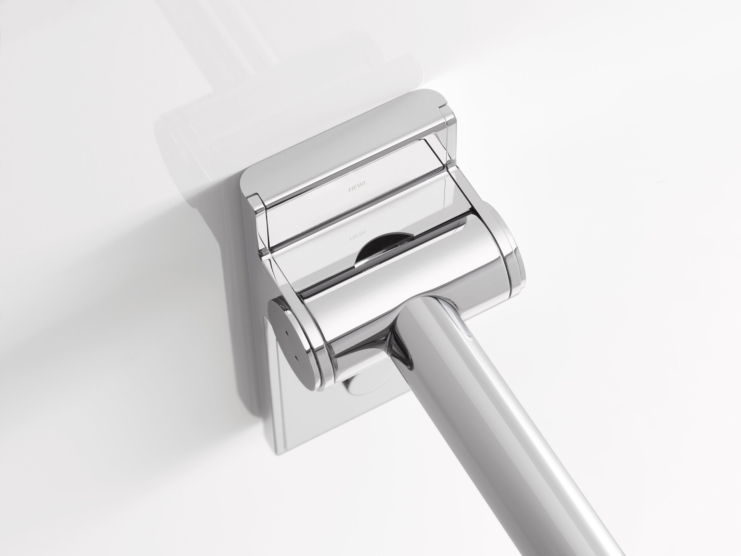 HEWI folding support rail in System 900 Hinged support handle